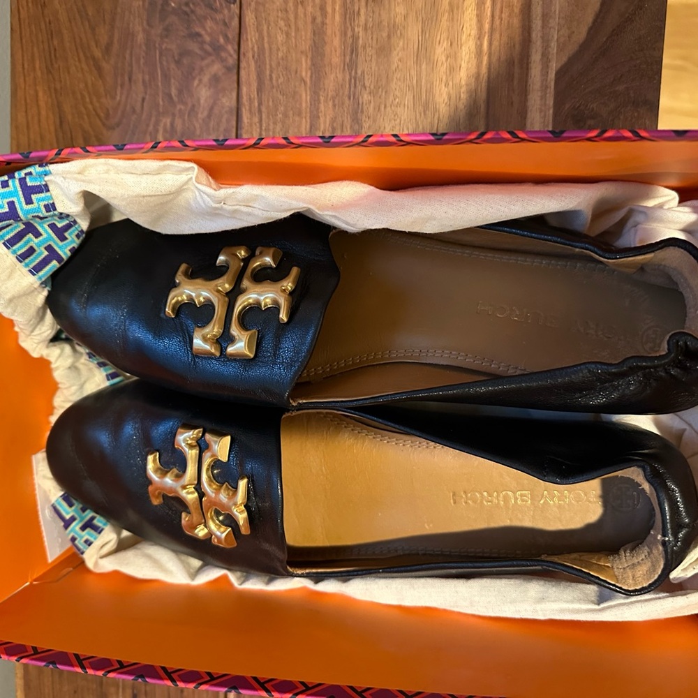 Tory Burch Eleanor Loafer w/ box and dust bag